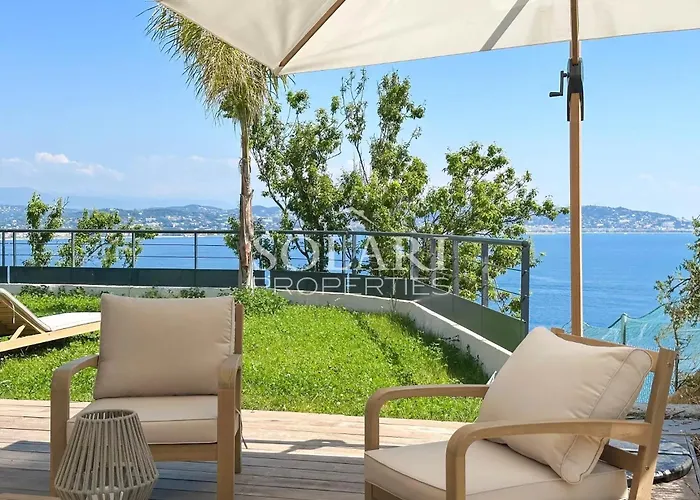 With Jacuzzi And Sea View *
