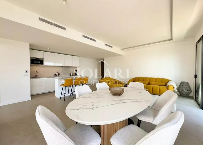 Appartement With Jacuzzi And Sea View Théoule-sur-Mer