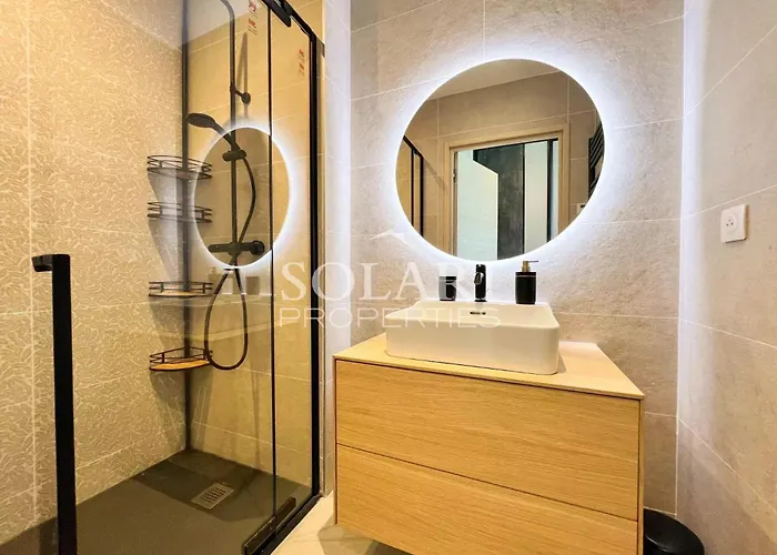 With Jacuzzi And Sea View Théoule-sur-Mer